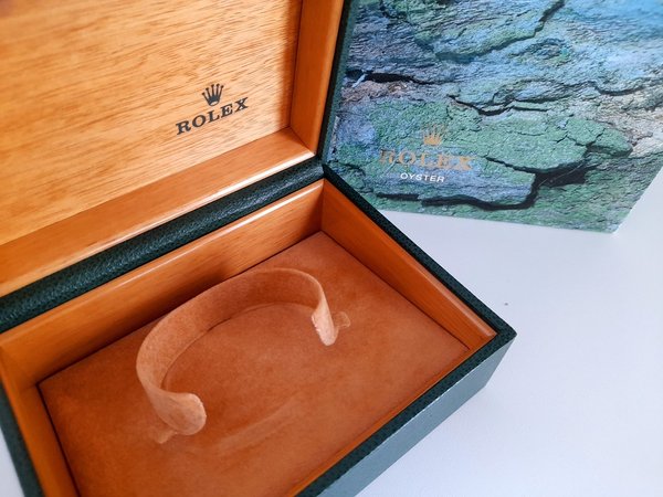 Rolex Oyster Uhrenbox (Ref. 64.00.01) mit Einlage und Umkarton
